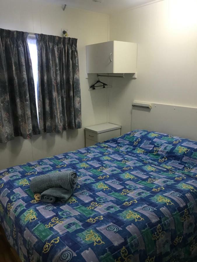 Lake Albert Caravan Park Hotell Meningie Exteriör bild